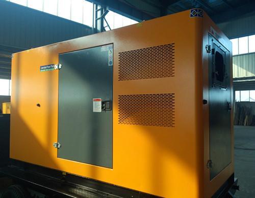 翔安汽油发电机组电瓶电解液的密度应该保持在什么范围？